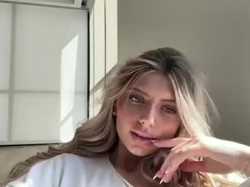 summerclarkee's chat room