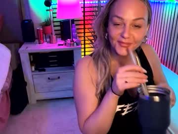 cumguzzlingskank's chat room