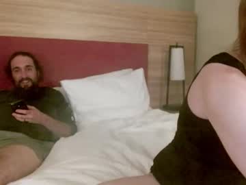 xxlittlemiss95xx's chat room