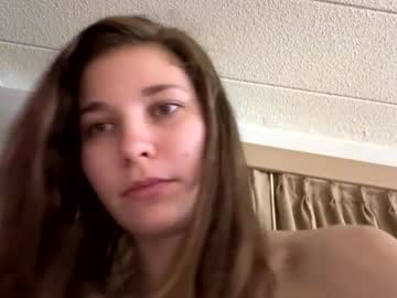 deepthroatqueen33's chat room