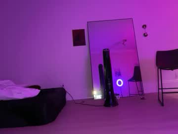 stellapearl's chat room