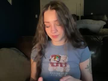 hannahtaylorr's chat room