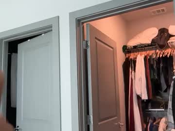 greasybangs's chat room