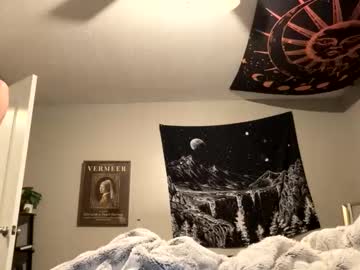 skinnyangel21's chat room