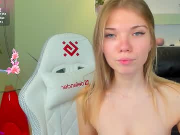 michafox's chat room