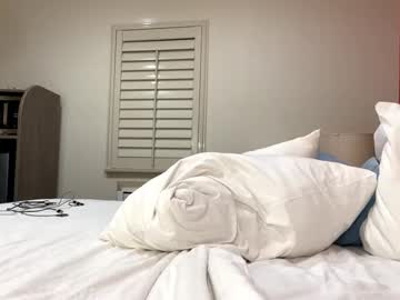 kibrombariu45's chat room