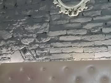 vixvixenn's chat room