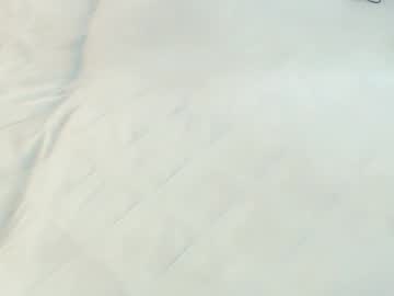 mia_tins's chat room