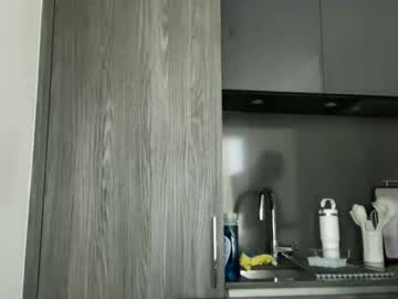 lightbluepufferfish's chat room