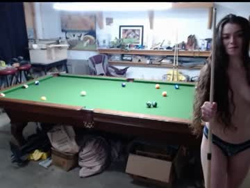 rosegold18's chat room