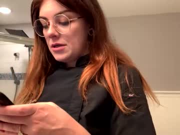 intothewoodswego's chat room