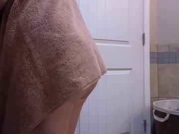 chroniclove's chat room