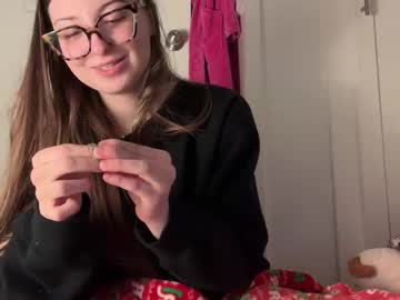 fantasyella's chat room