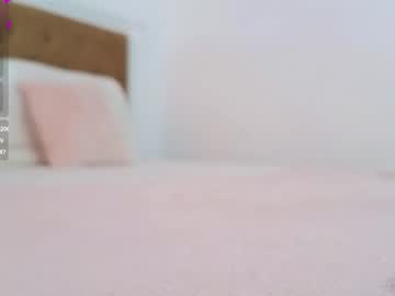 ilikeithaard's chat room