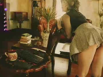 thecamwoman's chat room