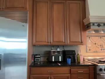 lunarose17's chat room