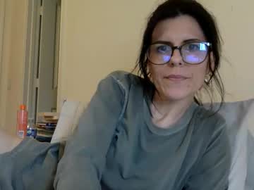 sweetriddance's chat room