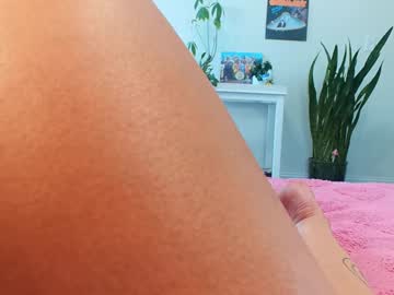 khloeexoxo's chat room