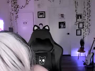 blackberryfizz's chat room