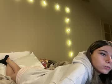 clairewalkerrr's chat room