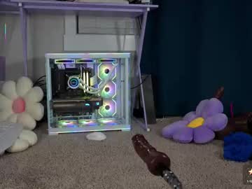 moxxximoon's chat room