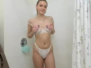 scarletterose_504259's chat room