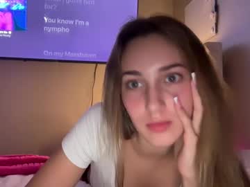 sweetgirlzara's chat room