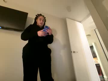 candyclaws05's chat room