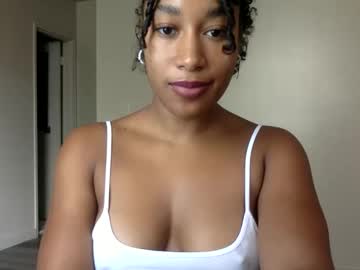 gyalxoxo's chat room