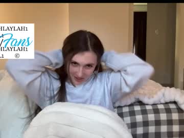 laylahlaylah1's chat room