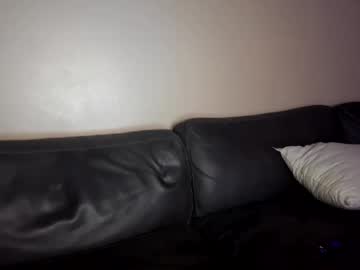 midnightcouple00's chat room