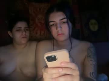 goddess_madii's chat room