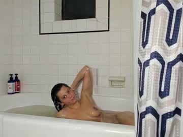 babywolfies's chat room