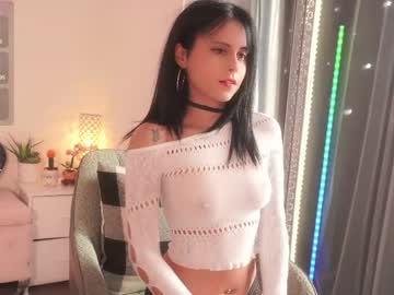 mysticxkitty's chat room