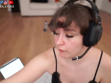 serareads's chat room