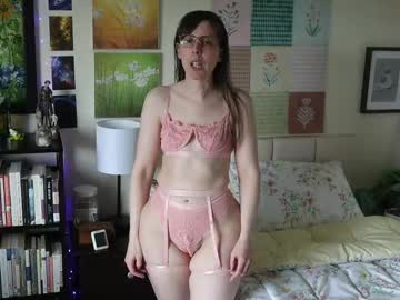 ellynaomi's chat room