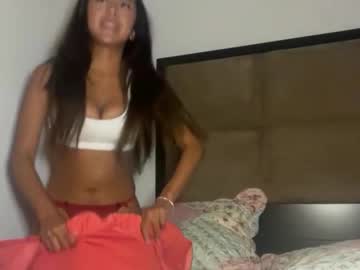 dollyrhodesss's chat room