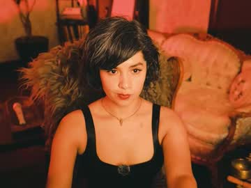 thecamwoman's chat room