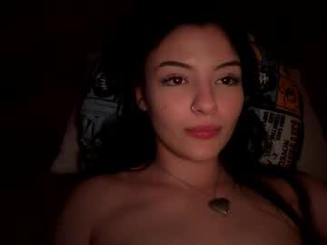 xxxsophiaday's chat room