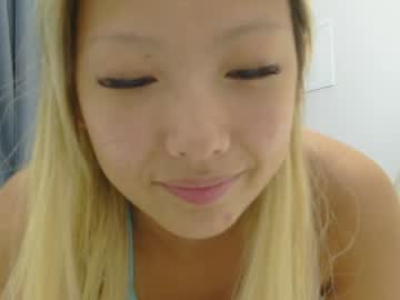 vivianwinters's chat room