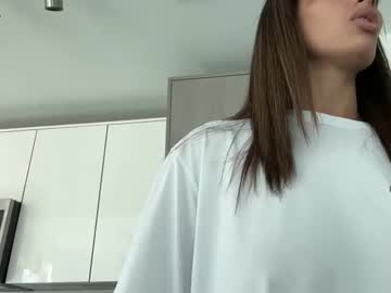 camiliakxoxo's chat room