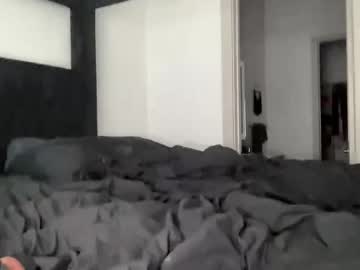 paisleyluvv's chat room