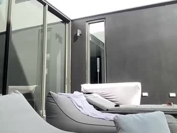 lolasinclairr's chat room