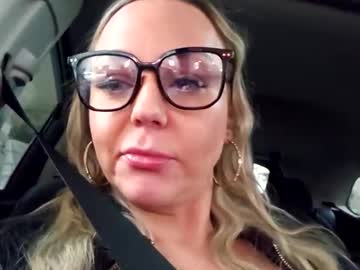 cumguzzlingskank's chat room