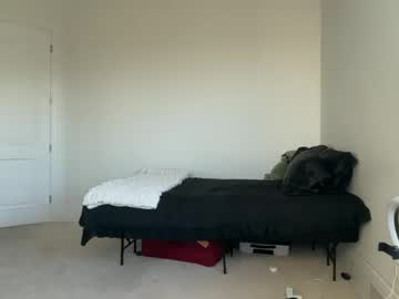 lilybrown07's chat room