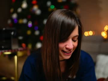 newchloe18's chat room