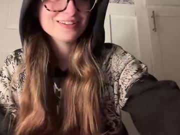 fantasyella's chat room