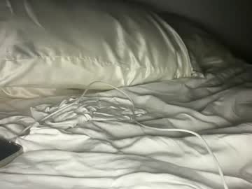 66james90210's chat room