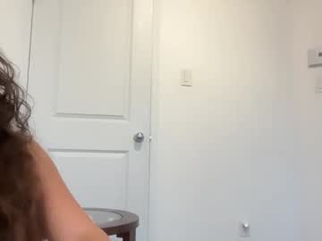 emmababy2322's chat room