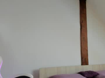 adventurina's chat room